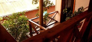 Terrace/patio - Kilimanjaro Backpackers Hotel - Backpacker (Moshi)