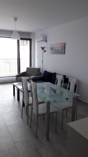 Flat-screen TV - Apart Hotel Iglika (Pomorie)
