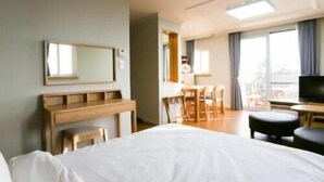 Unclassified image, 5 of 44, button - Sunnyvill Resort (Seogwipo)