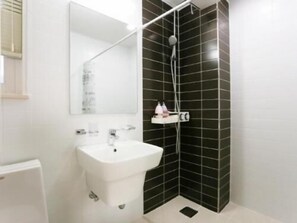 Bathroom - Sunnyvill Resort (Seogwipo)