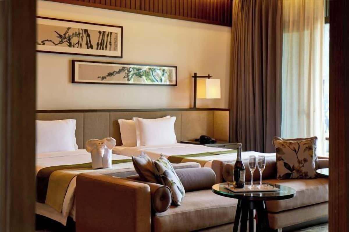 Ropa de cama de alta calidad y minibar