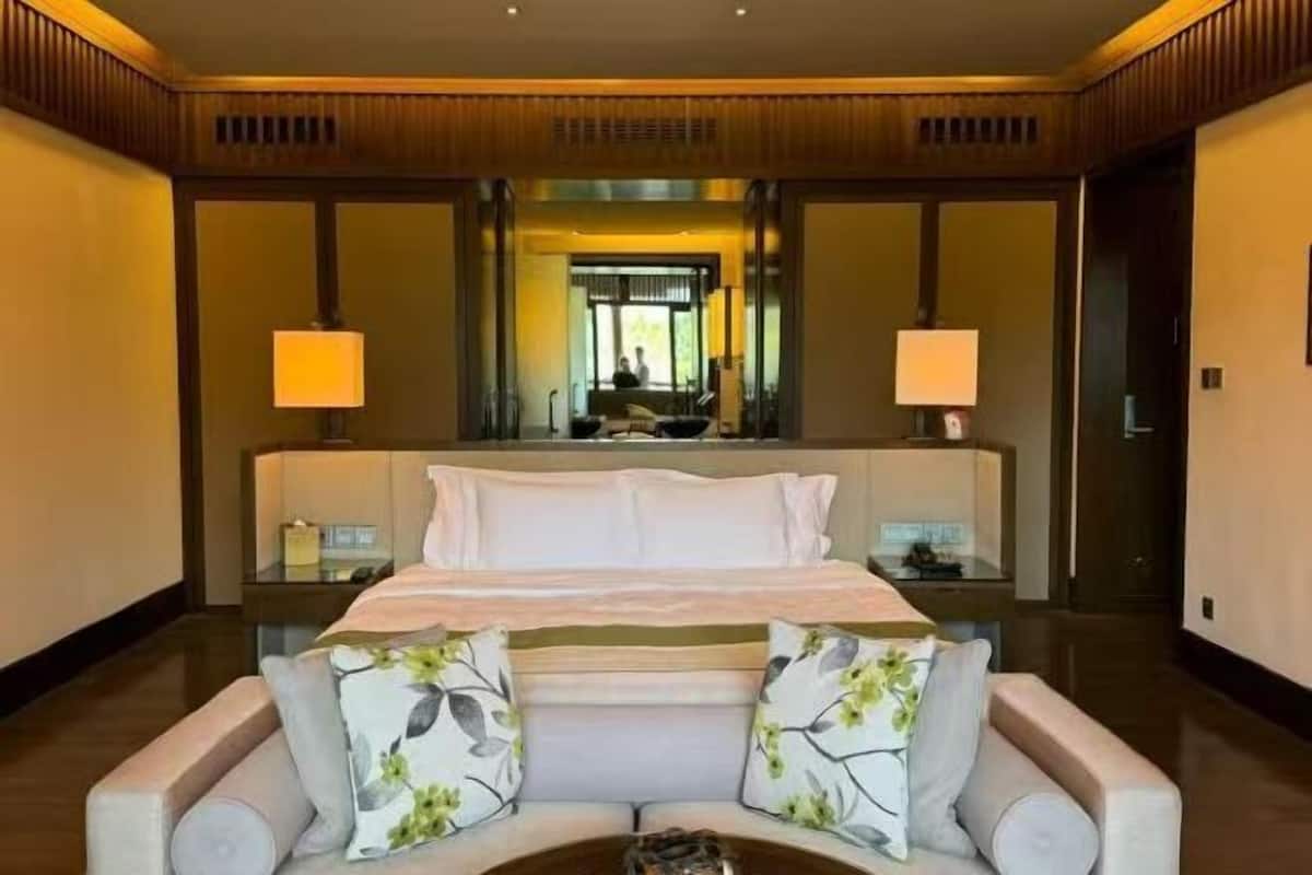 Ropa de cama de alta calidad y minibar