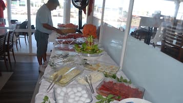 Area sarapan