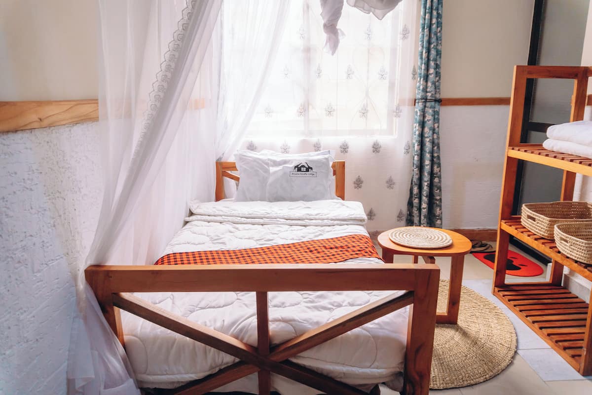 Deluxe Double Room | Minibar, in-room safe, desk, laptop workspace