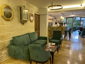 Reception - The Village Boutique & Spa (Naxxar)