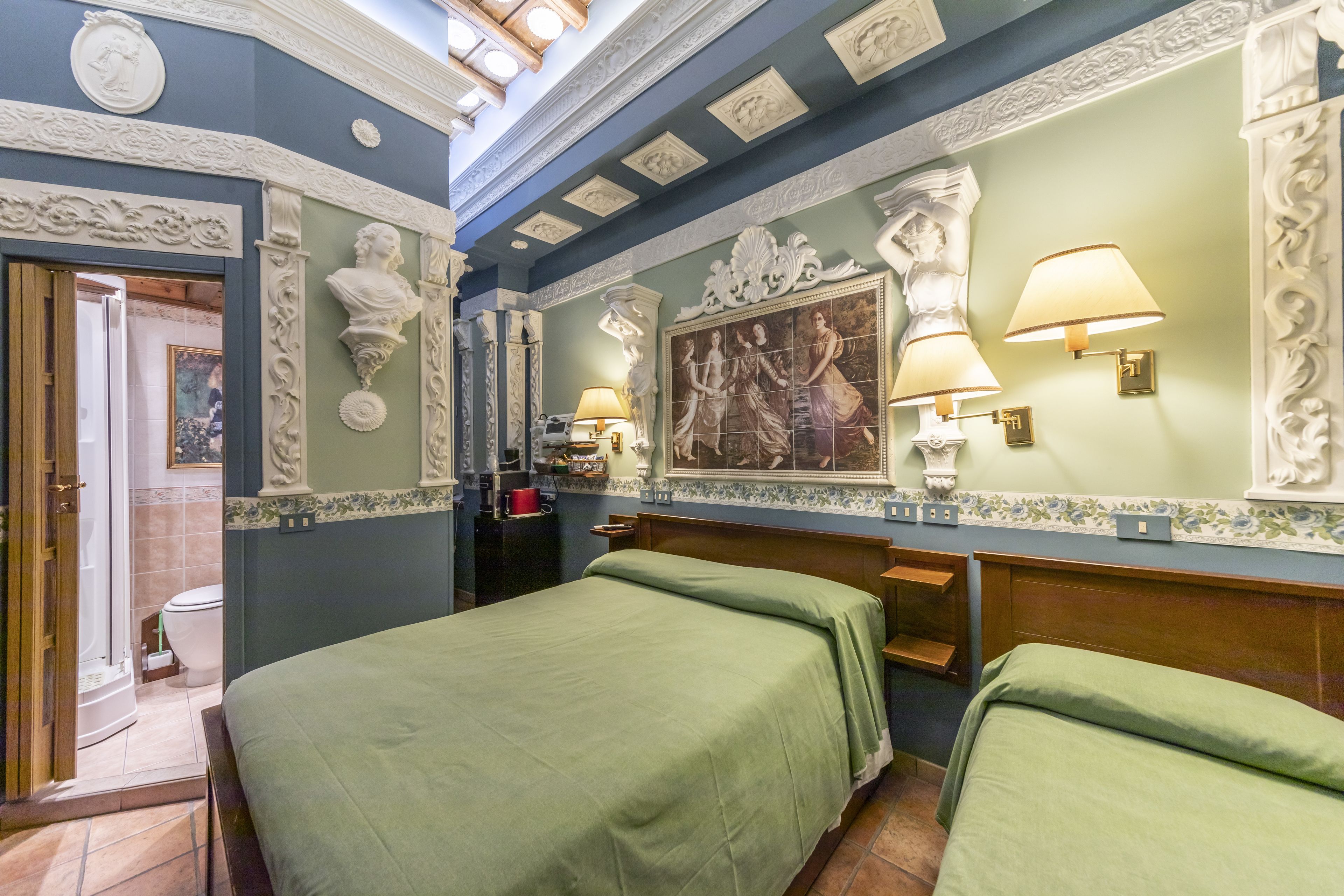 standard double room | premium bedding, free minibar, in-room safe, desk