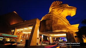 สถานที่น่าสนใจ