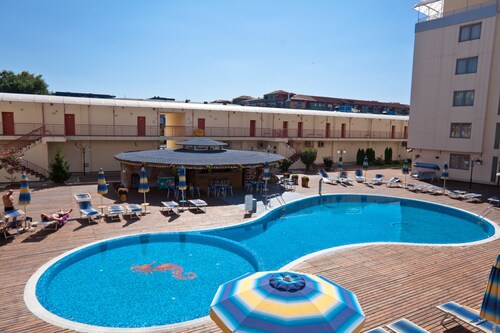 Central Plaza Apart Hotel