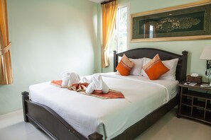 Deluxe Double Room | In-room safe, desk, rollaway beds, free WiFi - Fahsai Bay Villa (Krabi)