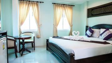 Chambre Supérieure Double ou avec lits jumeaux | Coffres-forts dans les chambres, bureau, lits pliants/supplémentaires