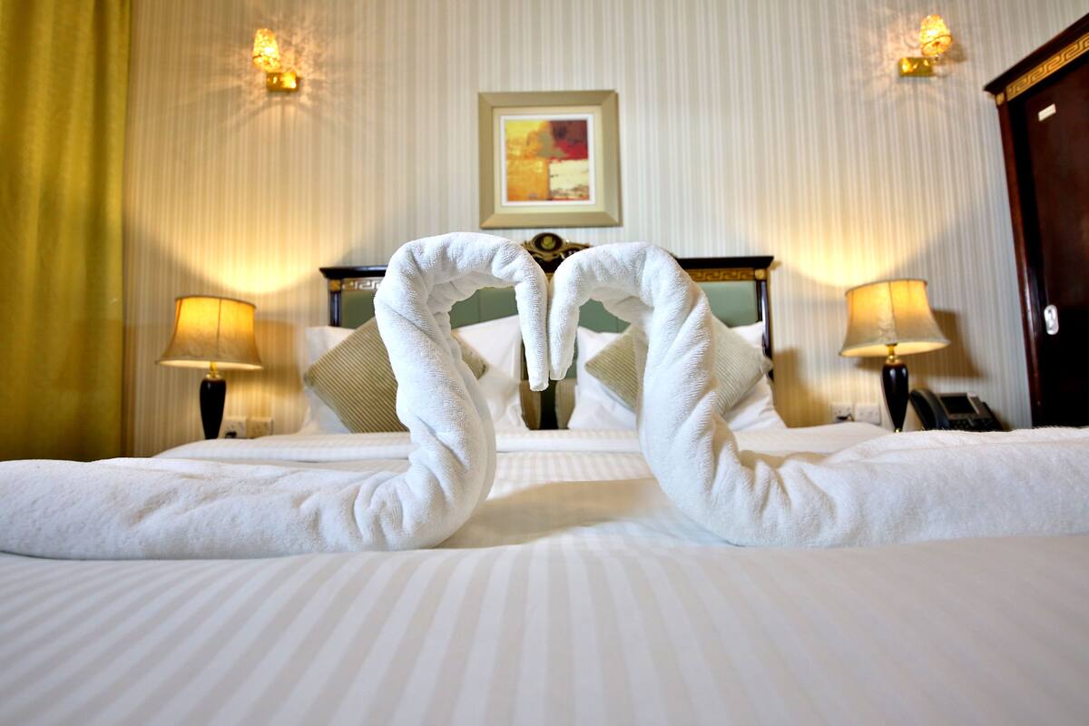Standard Apartment, 1 Bedroom (1 Double Bed) | 1 bedroom, in-room safe, desk, iron/ironing board