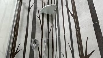 Comfort Double Room | Bathroom