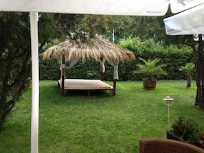 Property grounds - Flamingo Hotel (Sofia)