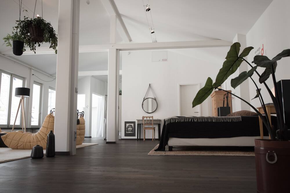 Weimar Central Artist Loft