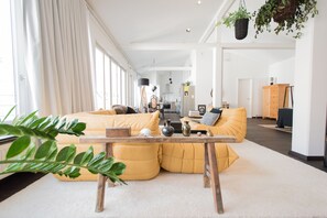 Loft, Balcony | Living area | Flat-screen TV, pay movies - Weimar Central Artist Loft (Weimar)