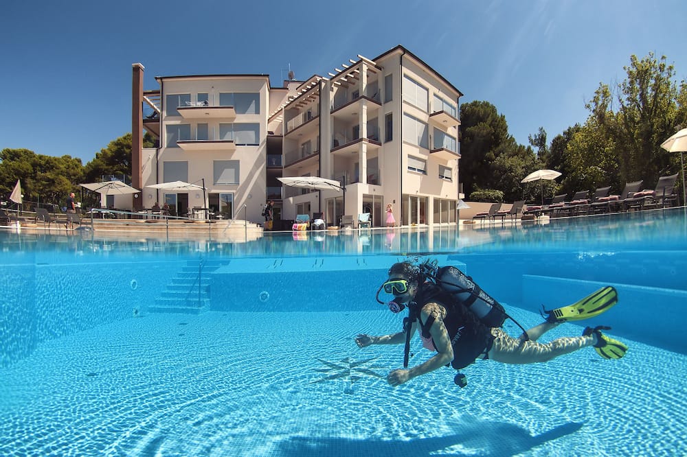 Premantura Resort - Hotel & Restaurant