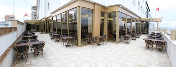 Café da manhã, almoço e jantar