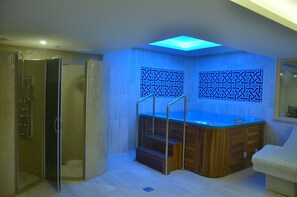 Indoor spa tub - Adranos Hotel (Bursa)