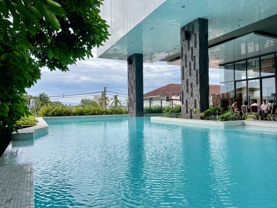 Ton Aoi Grand Hotel