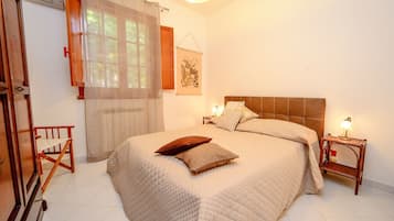 Apartamento, 3 habitaciones | 3 dormitorios, tabla de planchar con plancha, wifi gratis y ropa de cama