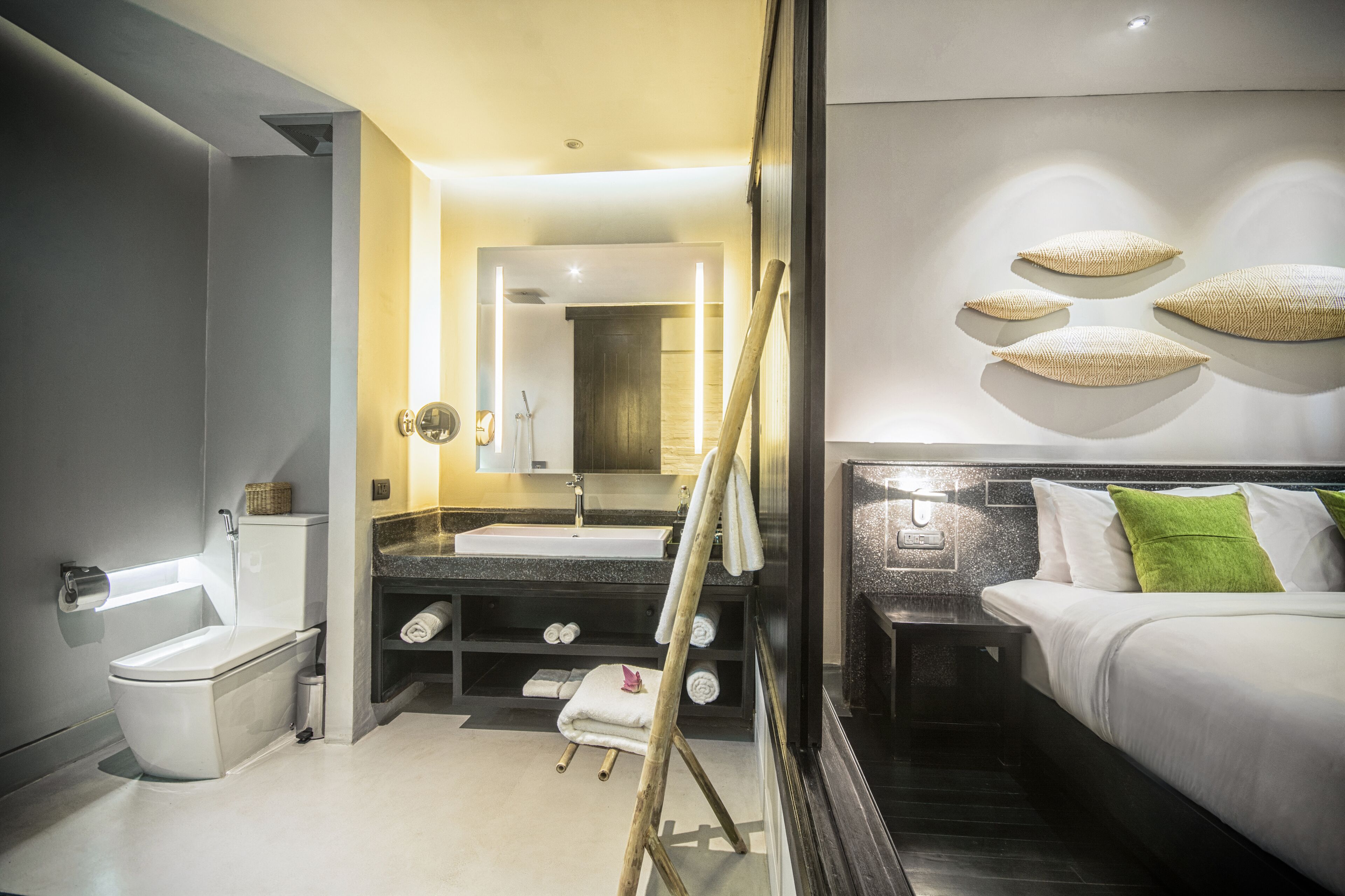 Photo - Anjali by Syphon