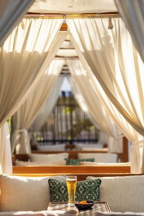 Breakfast, lunch, dinner and brunch served - Anjali by Syphon (Siem Reap)