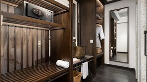 Superior Deluxe Pool Access w Free Minibar and One-Way Airport Transfer | Premium bedding, in-room safe, individually decorated - Anjali by Syphon (Siem Reap)