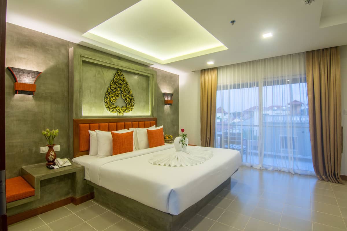 Deluxe King Room, Balcony