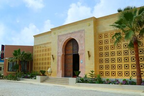 Property entrance - The Ksar Djerba Charming Hotel & SPA (Djerba Midun)