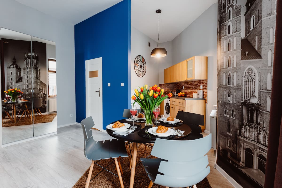 1 chambre, fer et planche à repasser, Wi-Fi gratuit, draps fournis