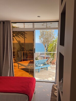 Comfort Twin kamer, 2 eenpersoonsbedden | 1 slaapkamer, luxe beddengoed, individueel gedecoreerd