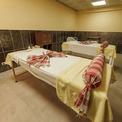 Sauna, bagno turco/hammam, trattamenti per il corpo, aromaterapia