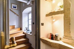 Quarto casal premium | Opções para refeição no quarto