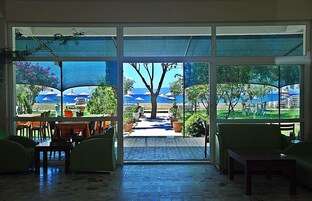 Breakfast, lunch, dinner served; Turkish cuisine 