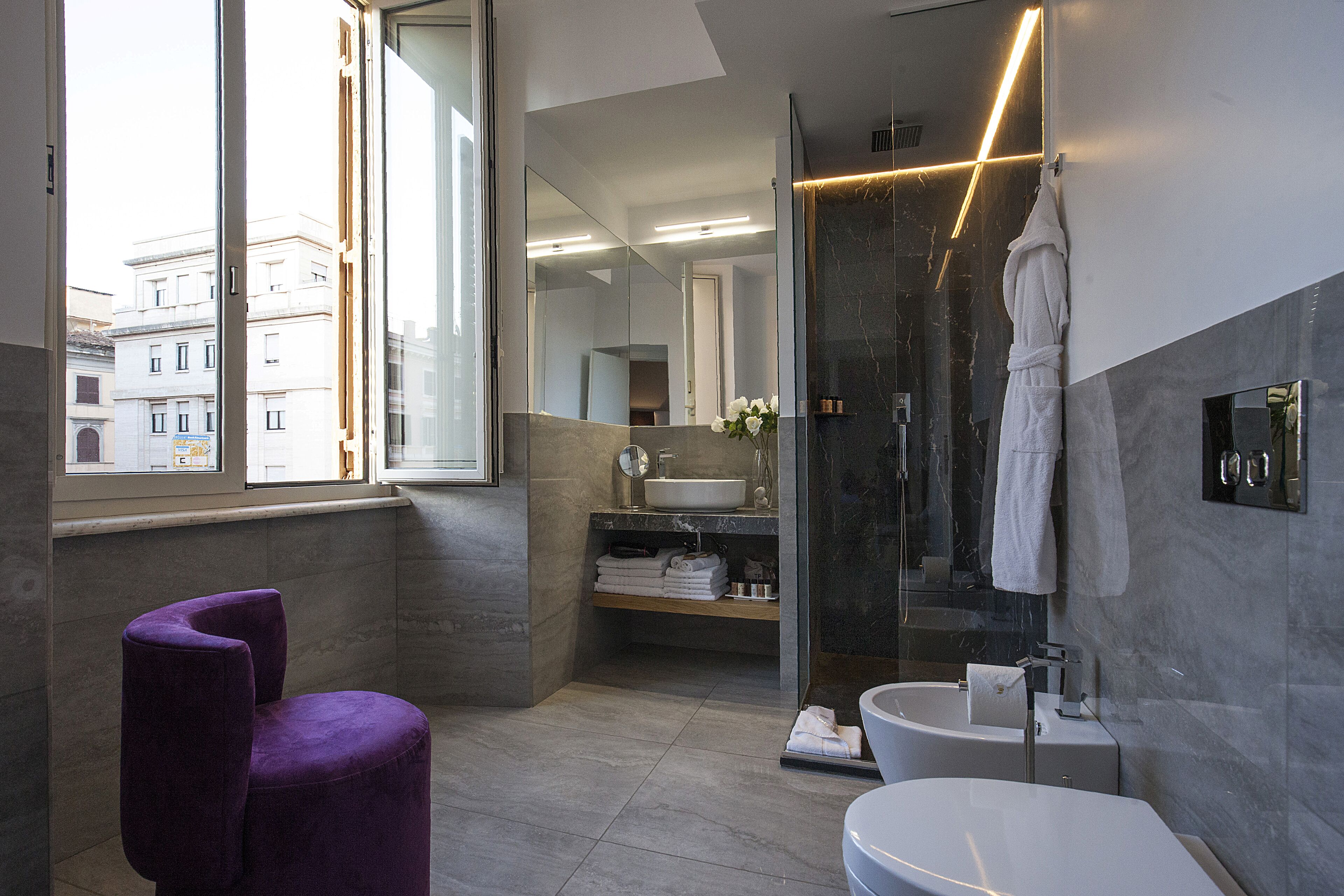 Photo - Roman Holidays Boutique
