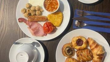 Breakfast meal