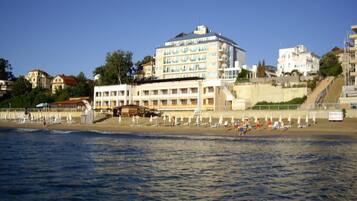 Beach/ocean view