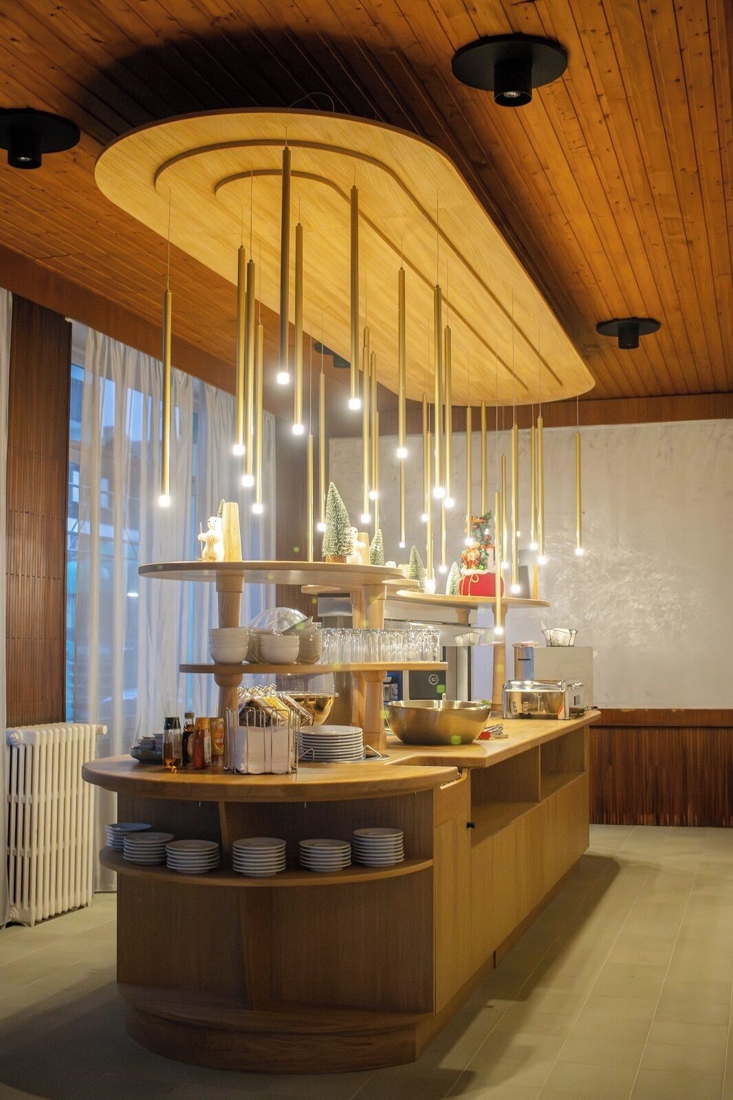 Petit déjeuner buffet (17 EUR par personne)