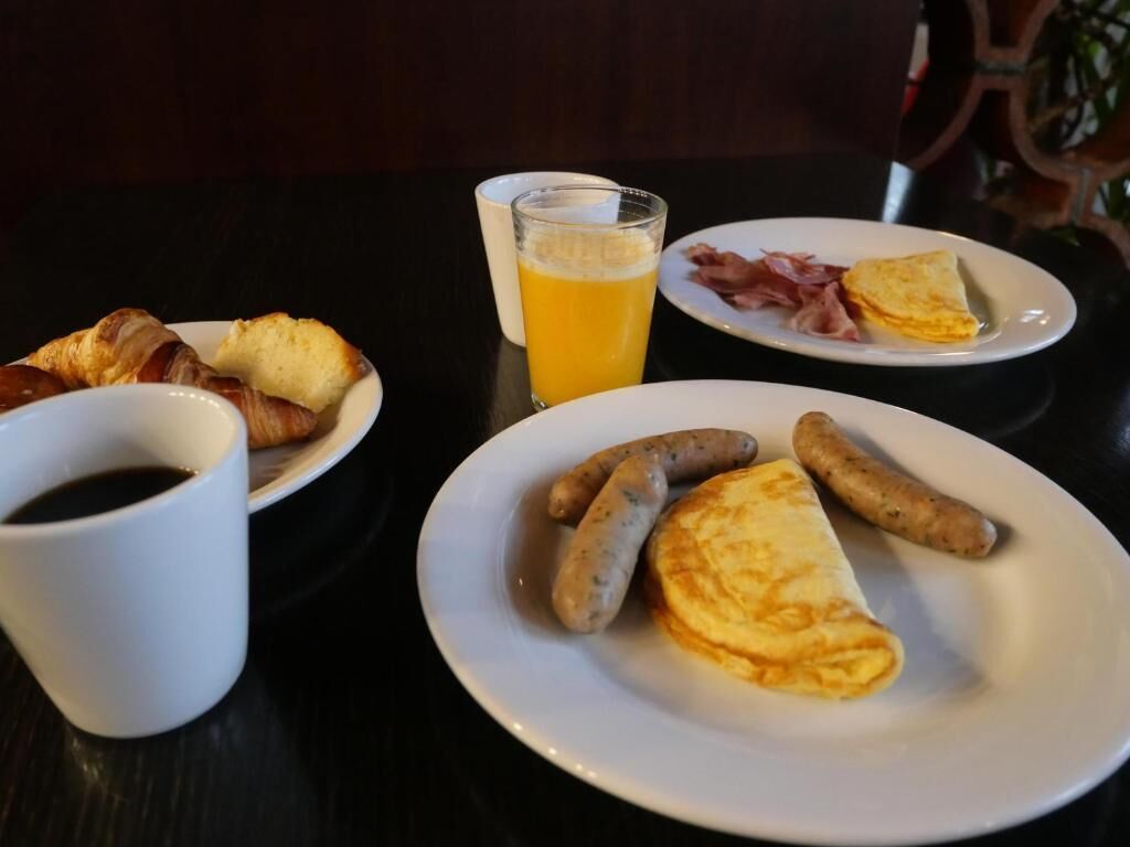 daily buffet breakfast (eur 15 per person)