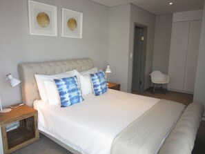 Apartment, 2 Bedrooms, Balcony | 2 bedrooms, premium bedding, in-room safe, desk - RoomQuay Granger Bay (Cape Town)