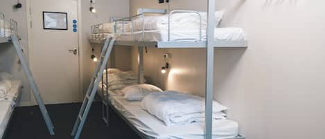 Wifi gratis y ropa de cama