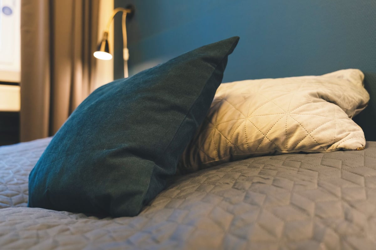 Economy-Doppelzimmer, Gemeinschaftsbad (ohne Bettwäsche) | Schallisolierte Zimmer, kostenloses WLAN, Bettwäsche