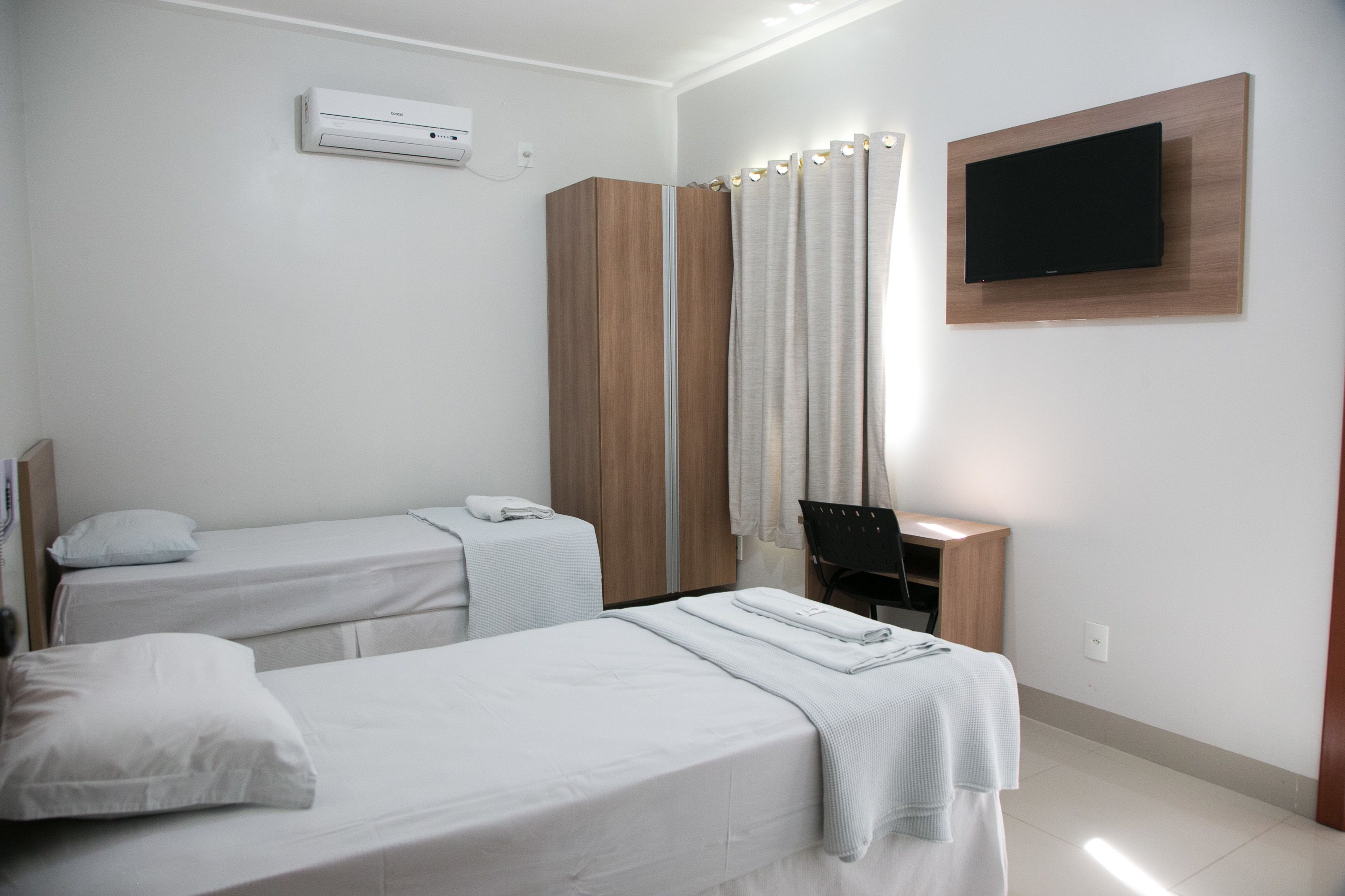 luxury twin room | minibar, desk, blackout curtains, free wifi
