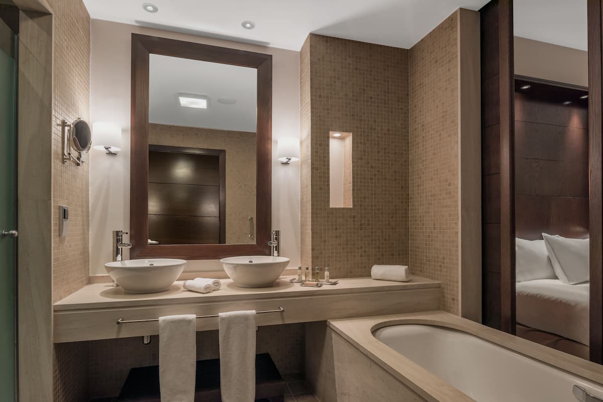 separate bathtub and shower, free toiletries, hair dryer, bidet