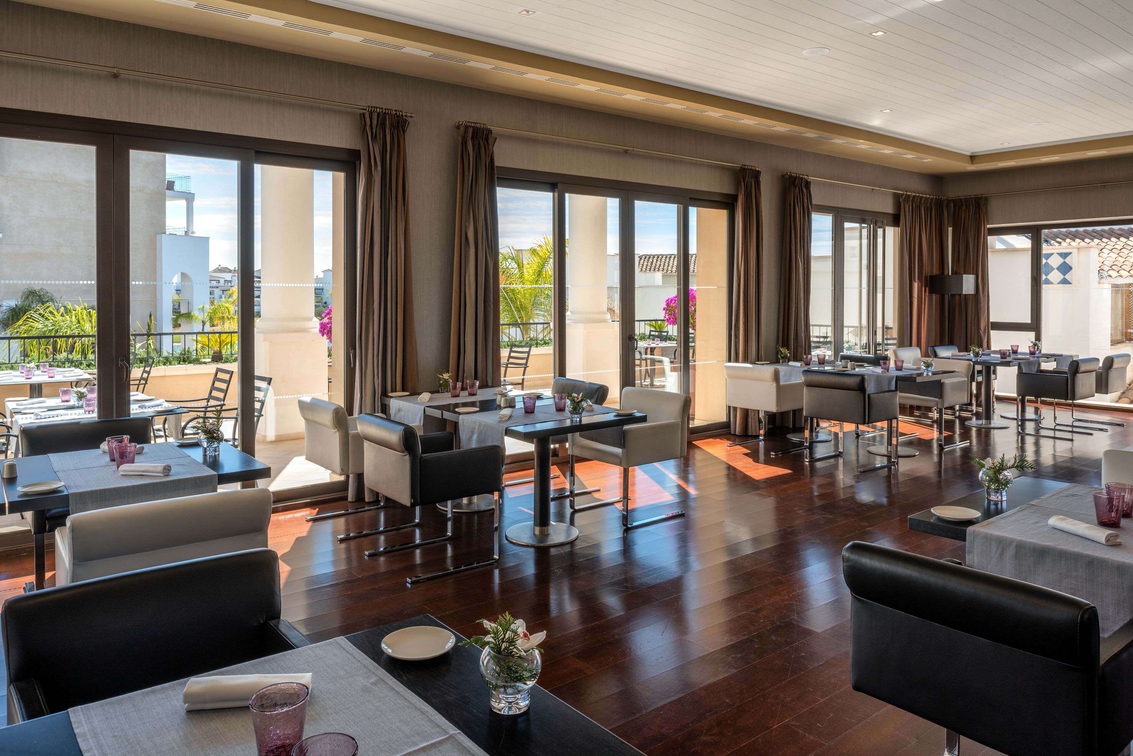 breakfast, lunch, dinner served; local and international cuisine