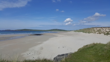 Beach nearby, white sand. Port Charlotte Youth Hostel