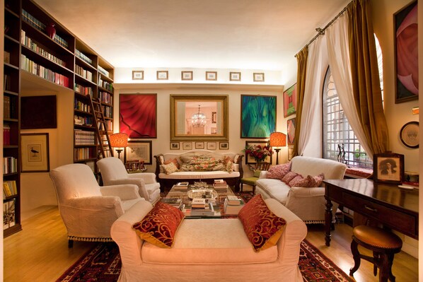 Apartment, 3 Schlafzimmer | Wohnbereich