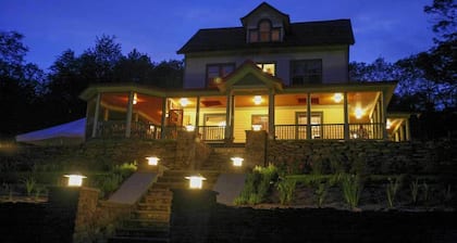 Breezy Hill Inn