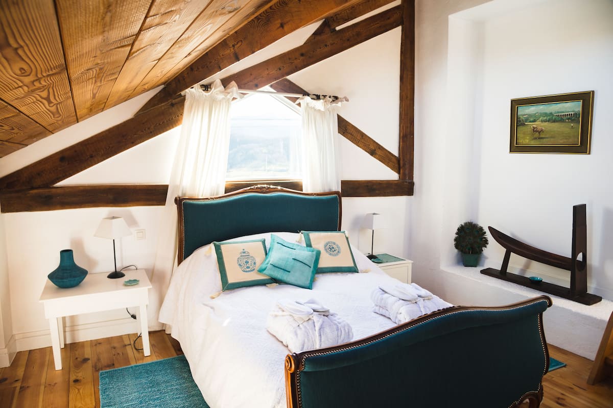 Standard-Doppelzimmer, Bergblick | Bettwäsche aus ägyptischer Baumwolle, hochwertige Bettwaren