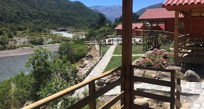 Los Quenes River Lodge